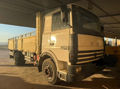Camion sonacom B260 1989