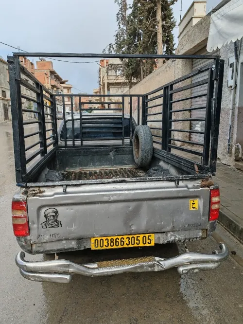 Foryota Admiral 2005 isusu