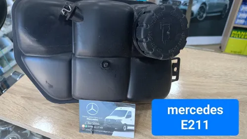 VAS D'EAU MERCEDES SPRINTER 906 190 124 C203 C204 E 211 E212 C/A 176 CLA