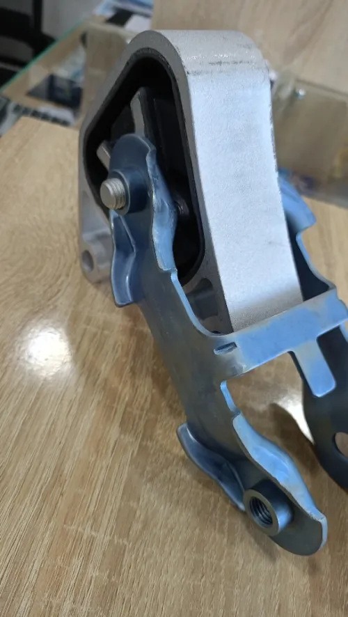 SUPPORT MOTEUR CLASSE B W246 CLASSE A176 CLA 117 (2012-2018)