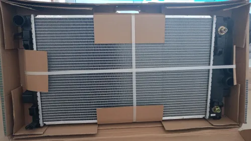 RADIATEUR MERCEDES VITO 639 BOÎTE MANUEL ET AUTO SPRINTER 906 901 ET C203 220CDI BOIT AUTO