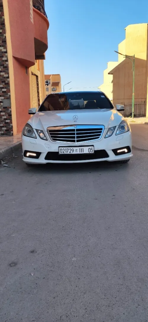 Mercedes Classe E 2011 AVANTGARDE Pack AMG