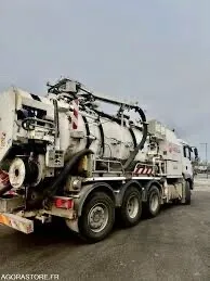 Camion vidange débouchage canalisations