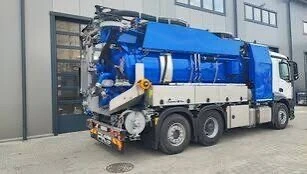 Camion vidange débouchage canalisations