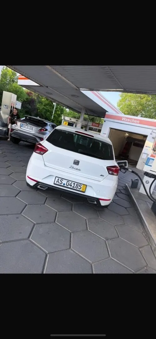 Seat IBIZA 2024 ALMANDE