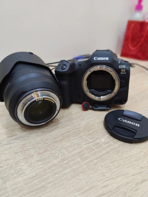 Canon EOS R5 Mark II + Lens Canon RF50mm F 1.2L USM Lens, Black