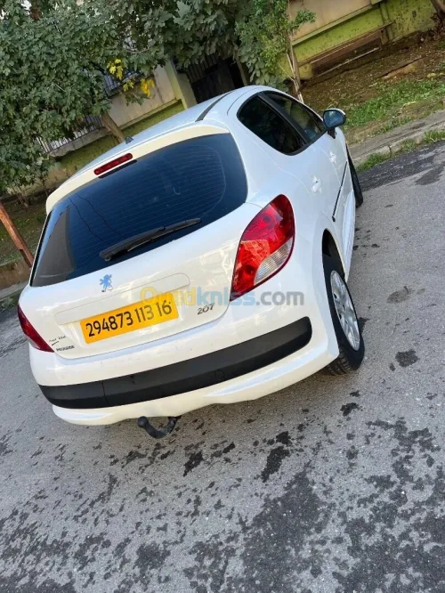 Peugeot 207 2013 
