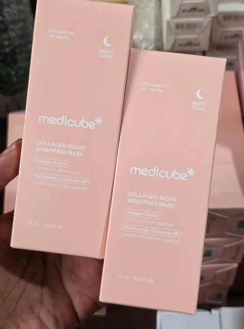 Lot : Medicube . Ordinary . Centella kit . Esteline