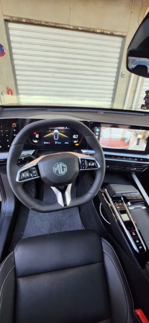 MG One  2025 Luxury 