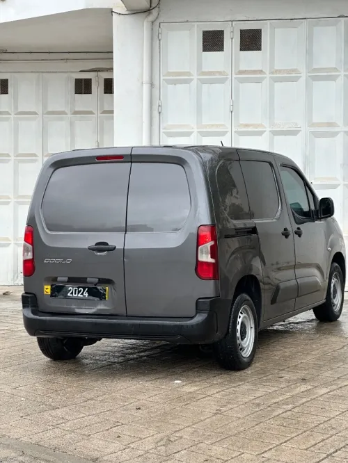 Fiat Doblo 2024 Italien
