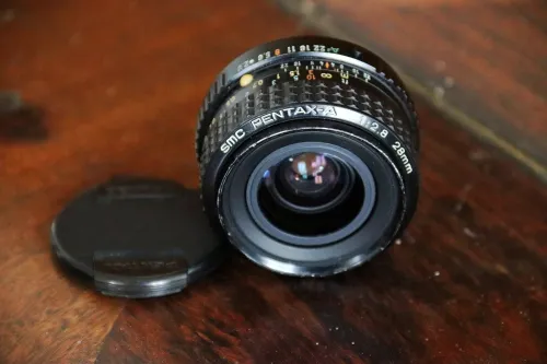pentax z-10 + 28mm 2.8