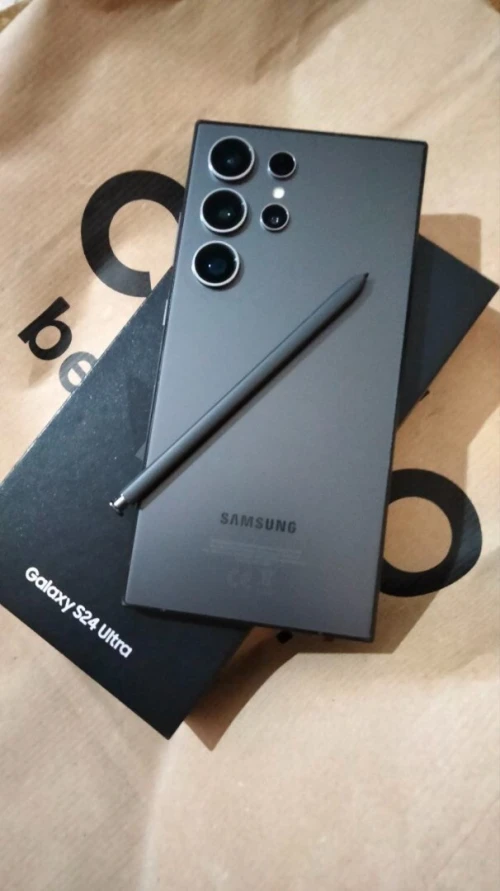 Samsung S24 ultra 12 256 g