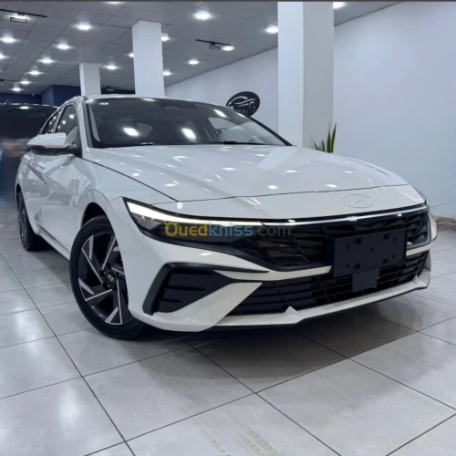 Hyundai Elantra 2025 Premium