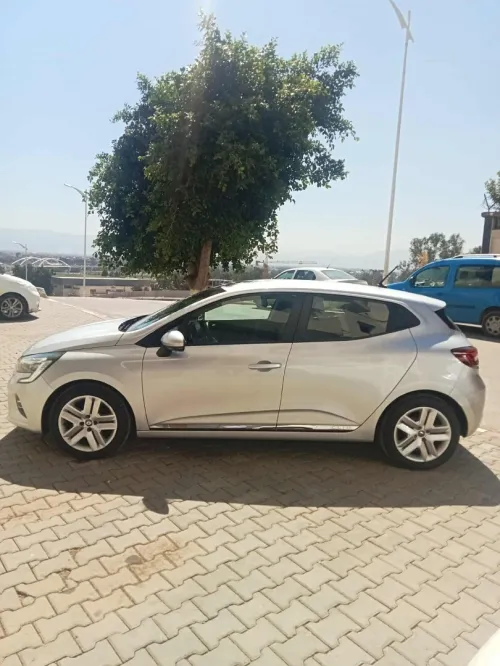 Renault clio 5 2021 busness