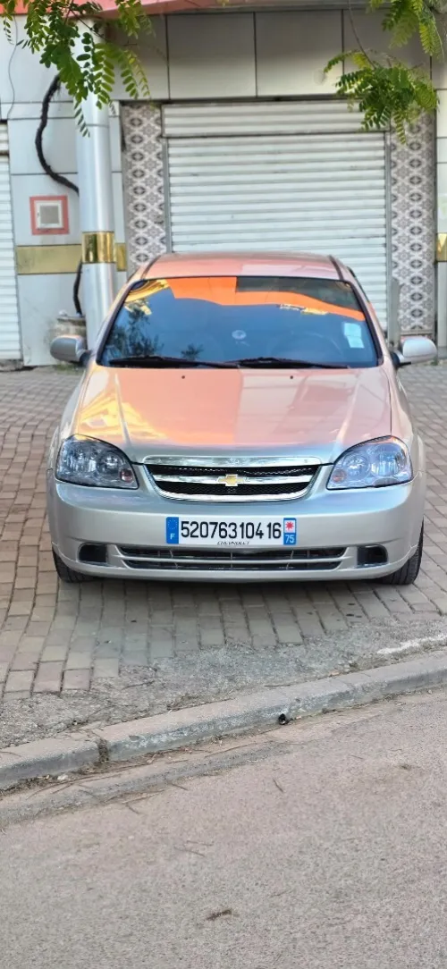Chevrolet Optra 4 portes 2004 Optra 4 portes