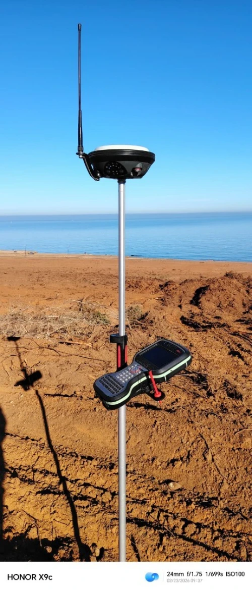 كراء لايكا طوبوغرفيا طوبوغراف Topographe LOCATION DE MATERIEL TOPOGRAPHIQUE leica