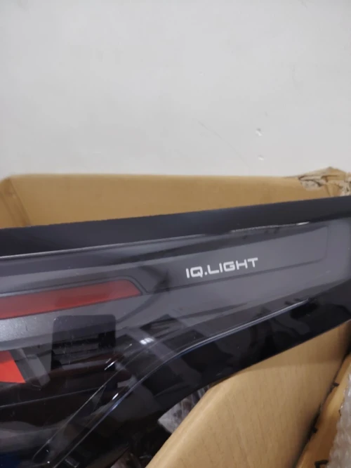 Feu stop arriere tiguan 2025 iq light droit et gauche