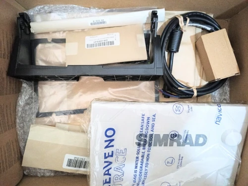 Sondeur Simrad nss7 evo3