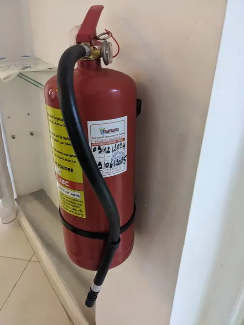 VENTE-Maintenance rechargement vérification des extincteurs sur site
