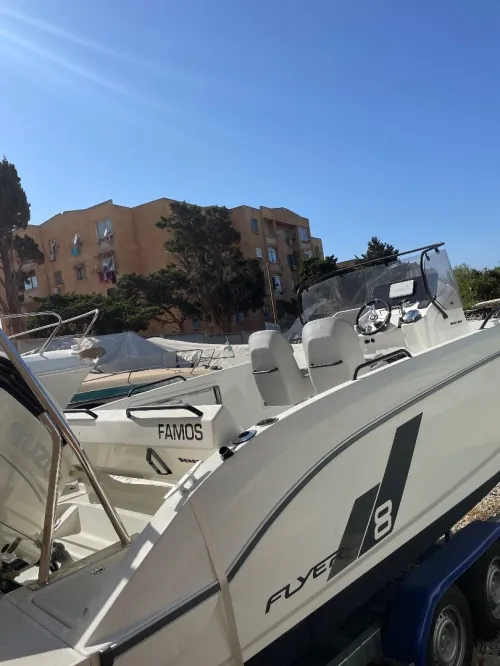 Beneteau flyer 8