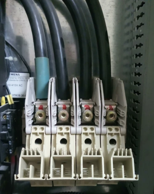 Inverseur auto à base contacteur - Armoire electrique 