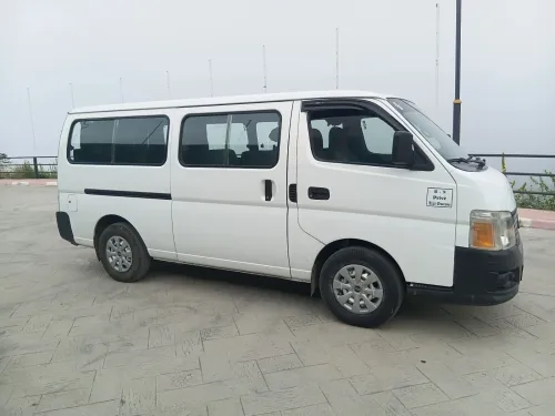 Nissan Urvan 2008