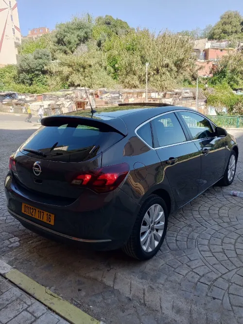 Opel Astra 2017 COSMO