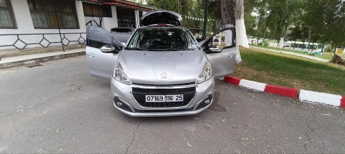 Peugeot 208 2016 Allure Facelift