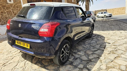 Suzuki Swift 2023 Monté carlo