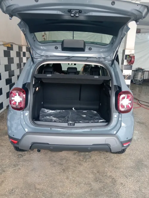 Dacia Duster 2025 Latot