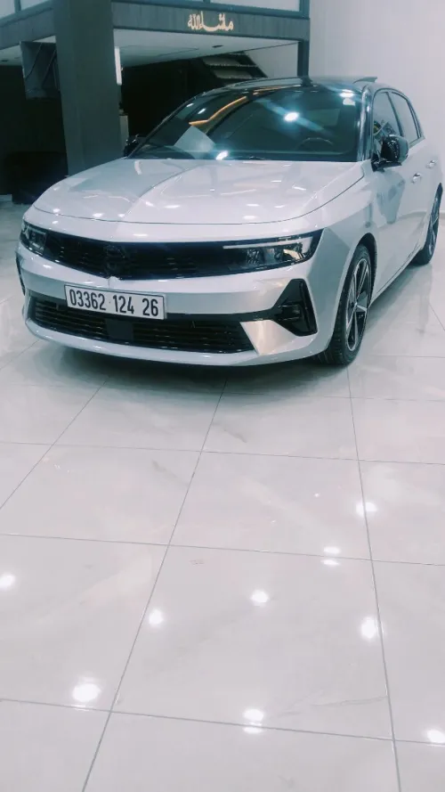 Opel Astra 2024 GS line