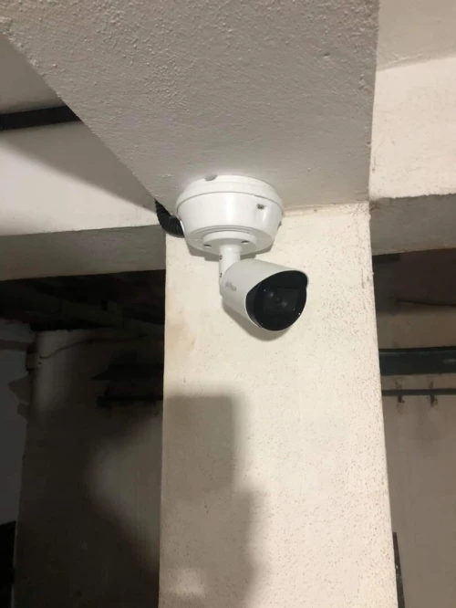 Installation caméra de surveillance avec garantie et autorisation