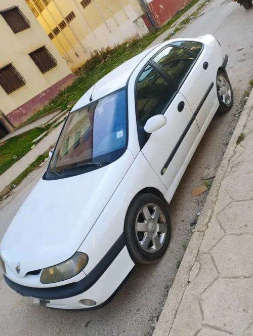 Renault Laguna 1 1998 Laguna 1