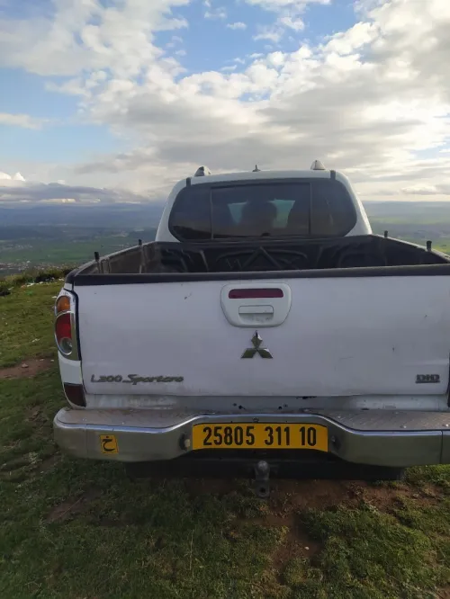 Mitsubishi L200 2011 Doube cabine Evolution