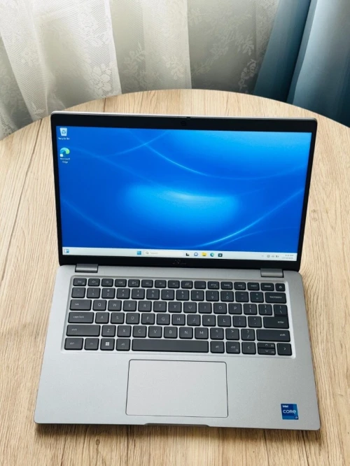 DELL LATITUDE 5440 I5-1345U 16GB 256GB SSD 14 FHD