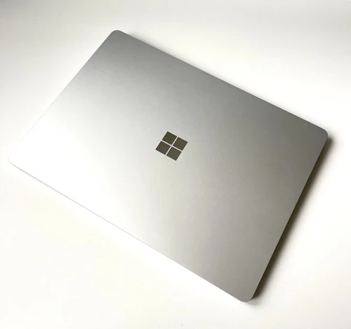 (vendu)MICROSOFT SURFACE LAPTOP 7 - SNAPDRAGON X PLUS - 16GB - 256GB SSD - 13.8 TACTILE - QUALCOMM ADRENO