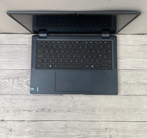 (vendu)Dell Latitude 7450 - Ultra 7 165U - 16GB DDR5 - 512GB SSD
