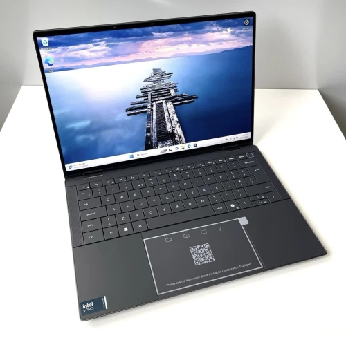 (vendu) Dell Latitude 9450 2-in-1 Ultra7vPro 165U 16 GB 512GB SSD 14"QHD+ Touch AI Laptop X360