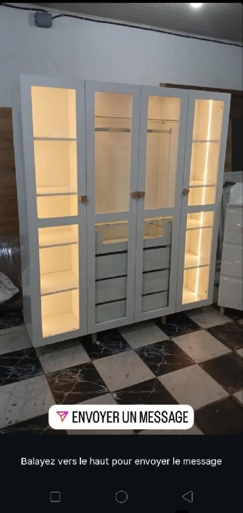 Armoire