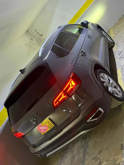Volkswagen Taos 2022 4 motion