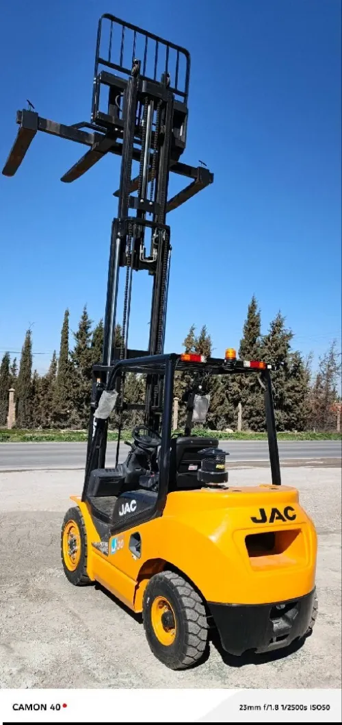 JAC 3t 4.5m 2025