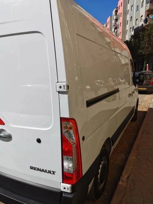 Renault MASTER 3 2023
