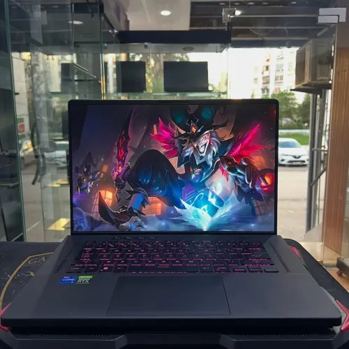 ASUS ROG ZEPHYRUS M16 QHD 16.1" IPS 165HZ | I7-12700H | RTX 3060 6GB | 16GB RAM DDR5 | 512 SSD