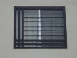 Fabrication porte-fenêtre métallique sur mesure sur commande avec montage
