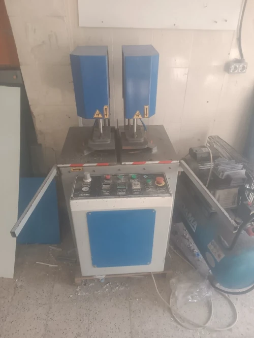 Machine soudage pvc