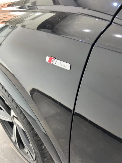 Audi Q3 2024 Sline