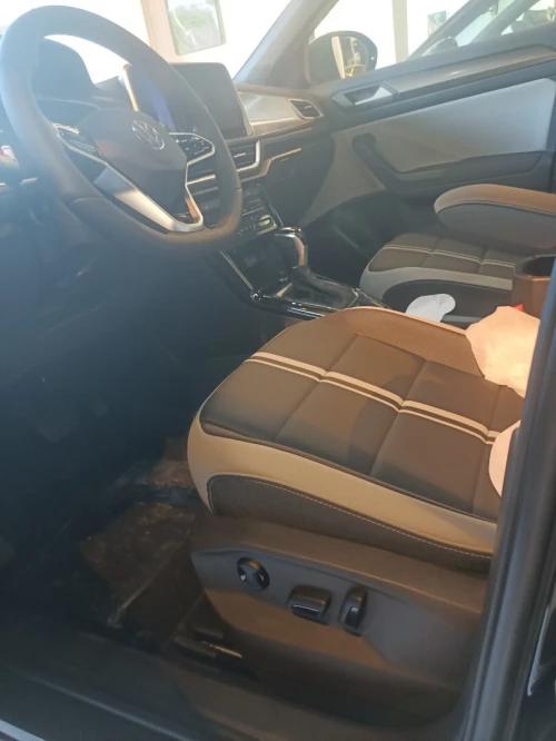 Volkswagen T-Roc 2025 R-Line 