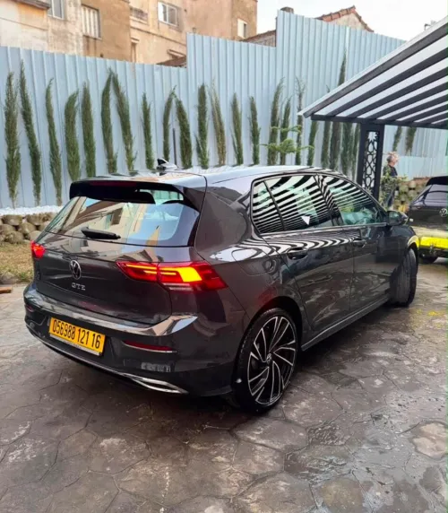 Volkswagen Golf 8 2021 GTE