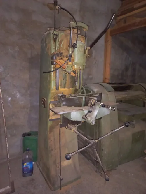 Machines menuiserie et outillage 