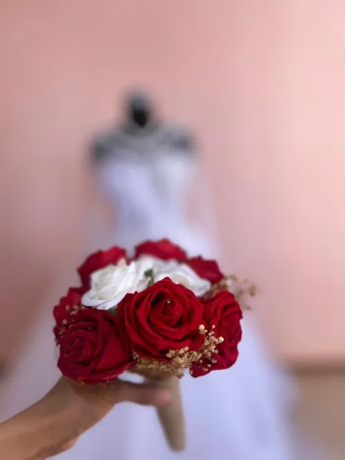 boquet de fleurs pour robe blanche 